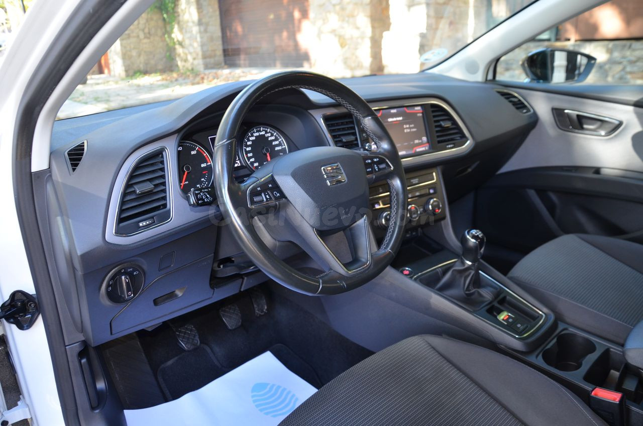 Seat Leon ST 1.6 TDI 115CV S&S STYLE/ ETIQUETA C - foto 4