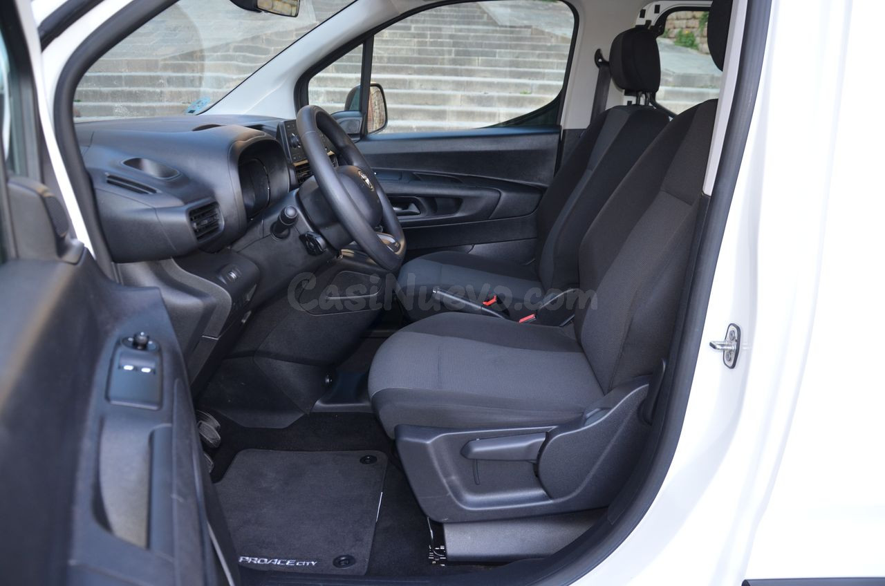 Toyota Proace City COMBI 1.5D 100CV GX L1 - foto 4