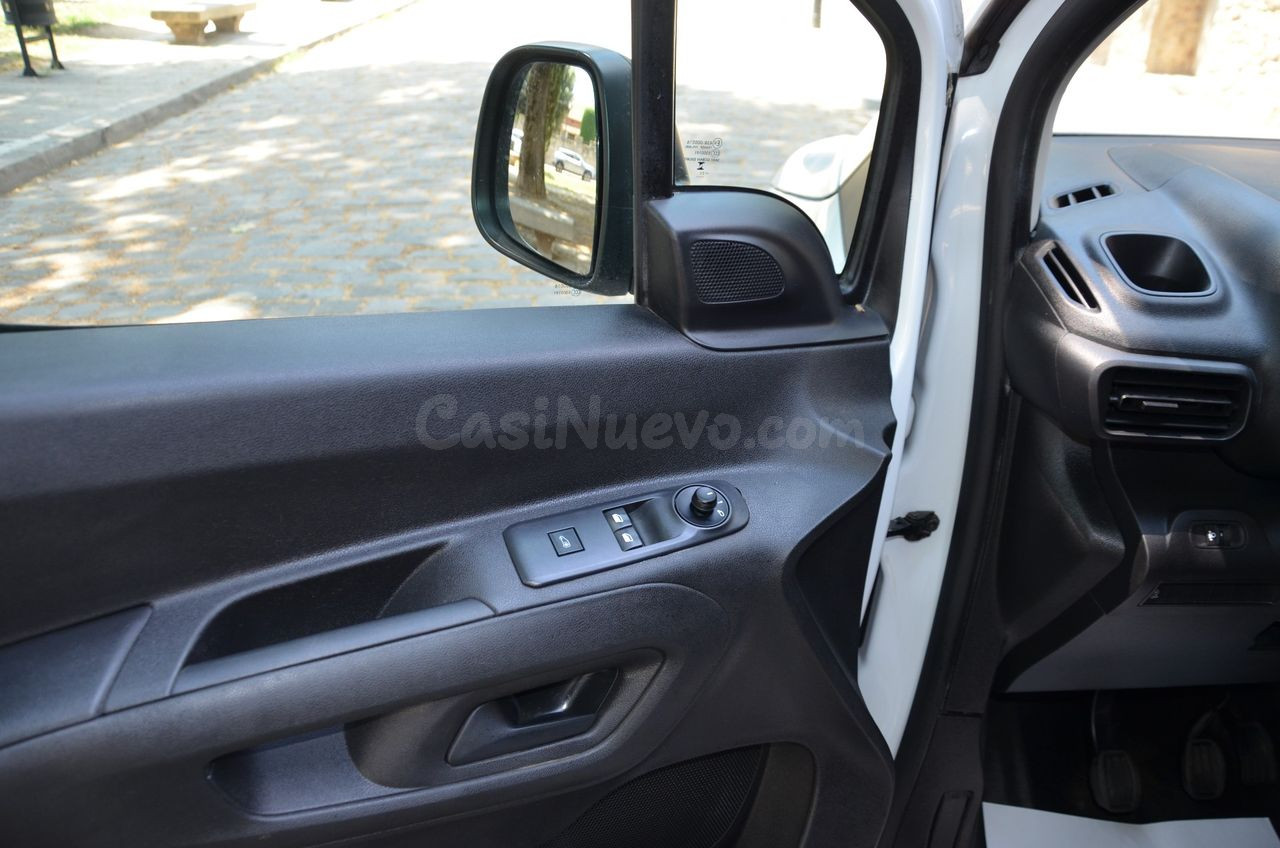 Fiat Doblò FURGÓN 1.5BLUEHDI 100CV 650KG L1 H1 - foto 2