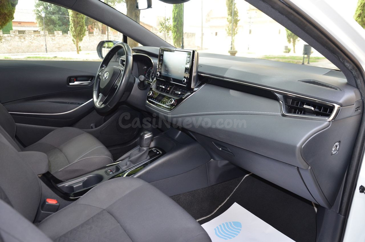 Toyota Corolla 1.8 125H BUSINESS PLUS E-CVT 90Kw - foto 3