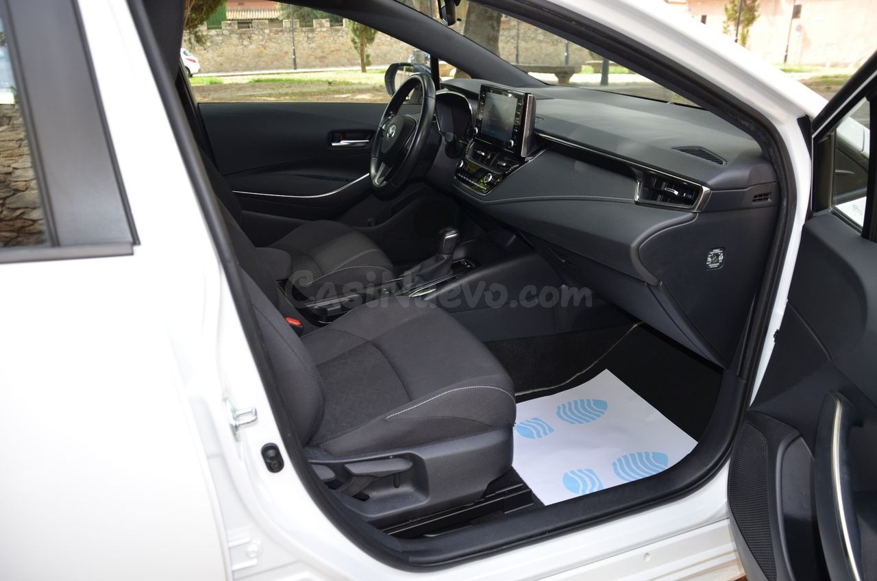Toyota Corolla 1.8 125H BUSINESS PLUS E-CVT 90Kw - foto 5