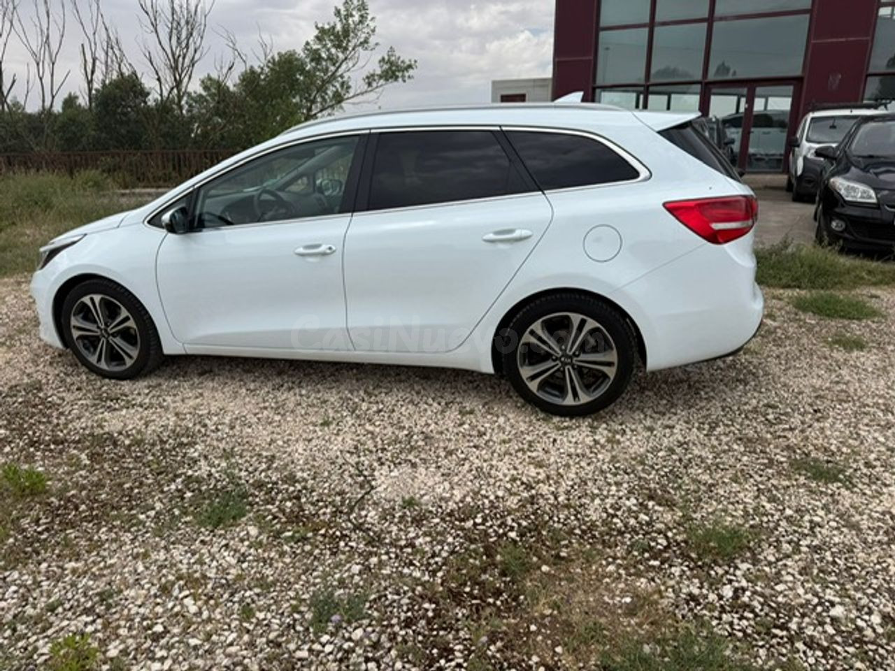 Kia Ceed cee'd SW 1.6 CRDi VGT Drive 100 kW - foto 4