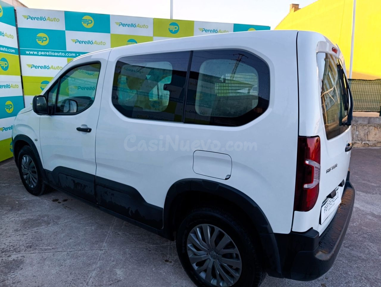 Peugeot Rifter 1.5 ACTIVE PACK BLUEHDI 100 BUSINESS - foto 4