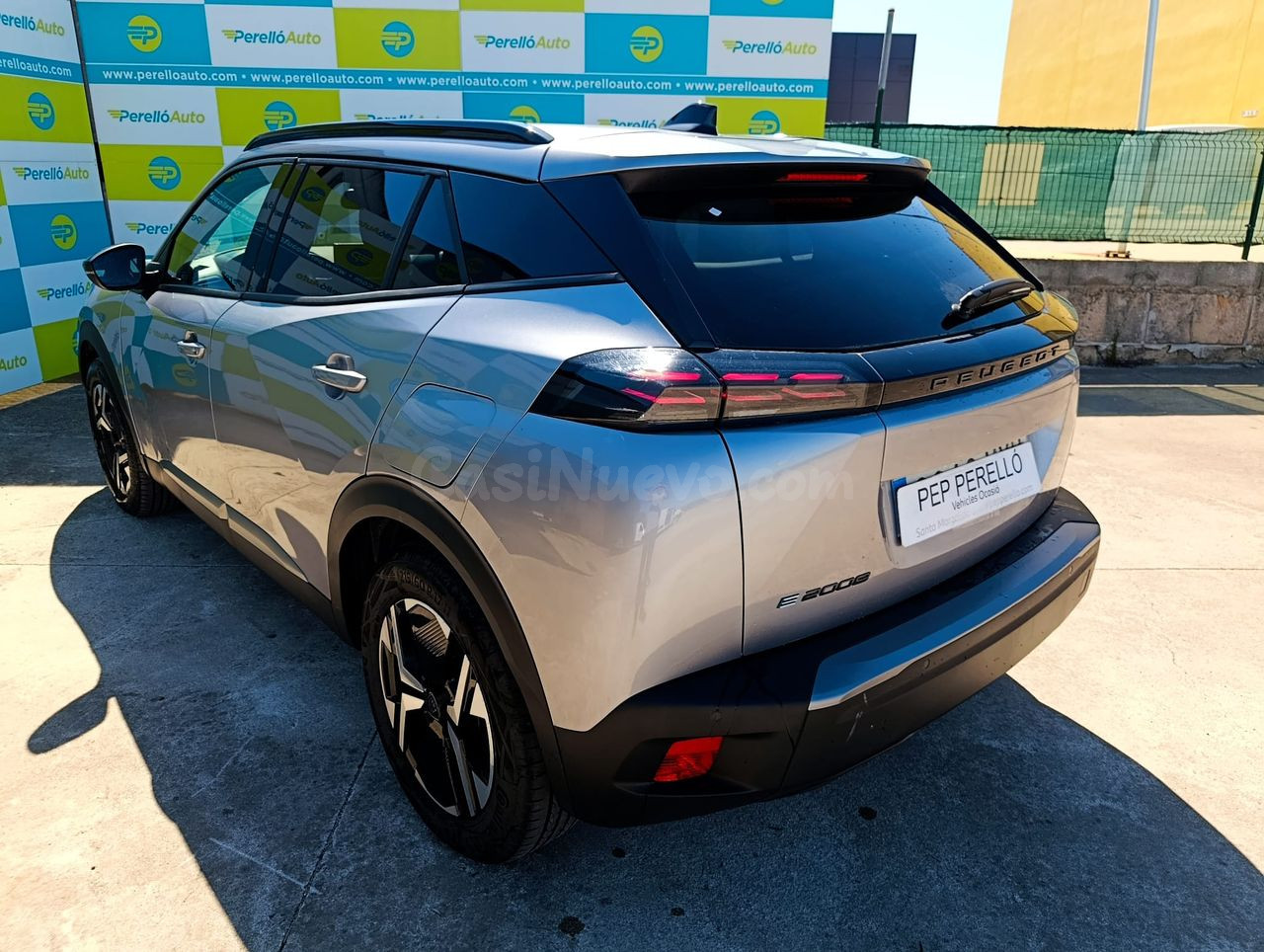 Peugeot 2008 E- Allure 100 kW (136 CV) - foto 5