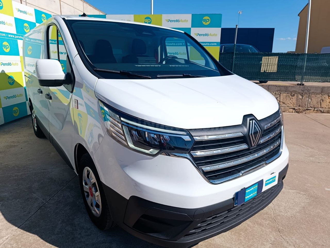Renault Trafic 2.0 DCI 130 CV L1H1