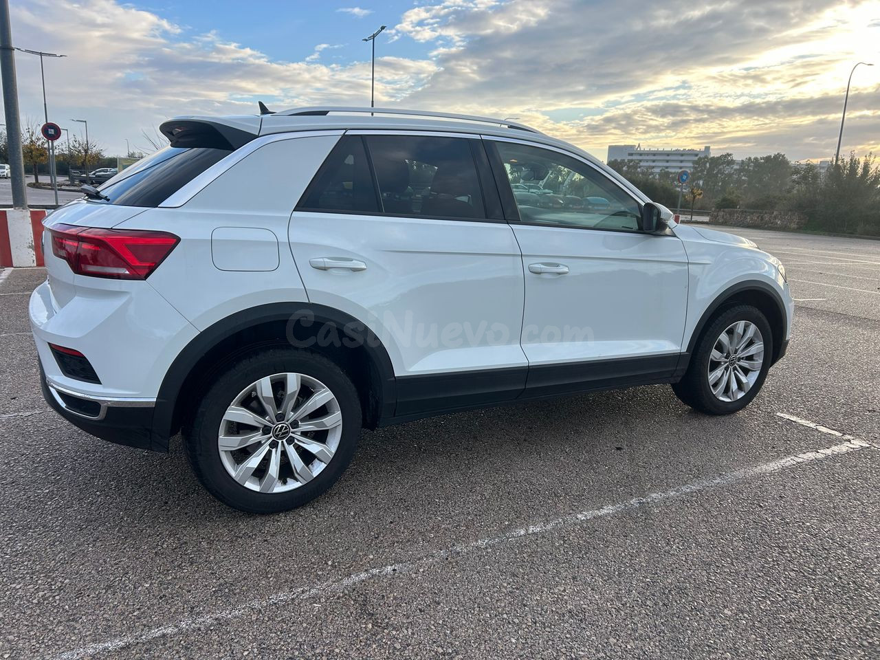 Volkswagen T-Roc ADVANCE 1.0 TSI 110cv - foto 2