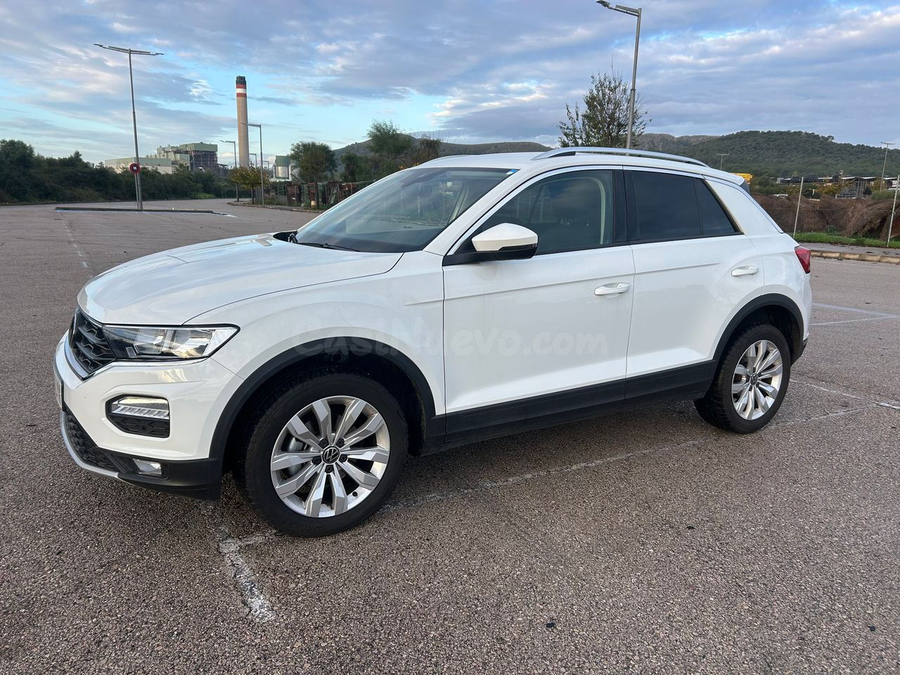 Volkswagen T-Roc ADVANCE 1.0 TSI 110cv - foto 4