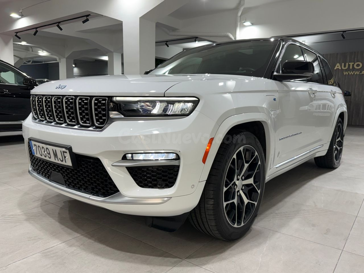 Jeep Grand Cherokee 2.0 4Xe PLUG-IN HYBRID SUMMIT REVERSE