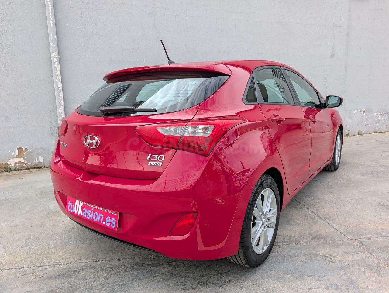 Hyundai i30 1.6 CRDI 110 cv TECNO Automático - foto 4
