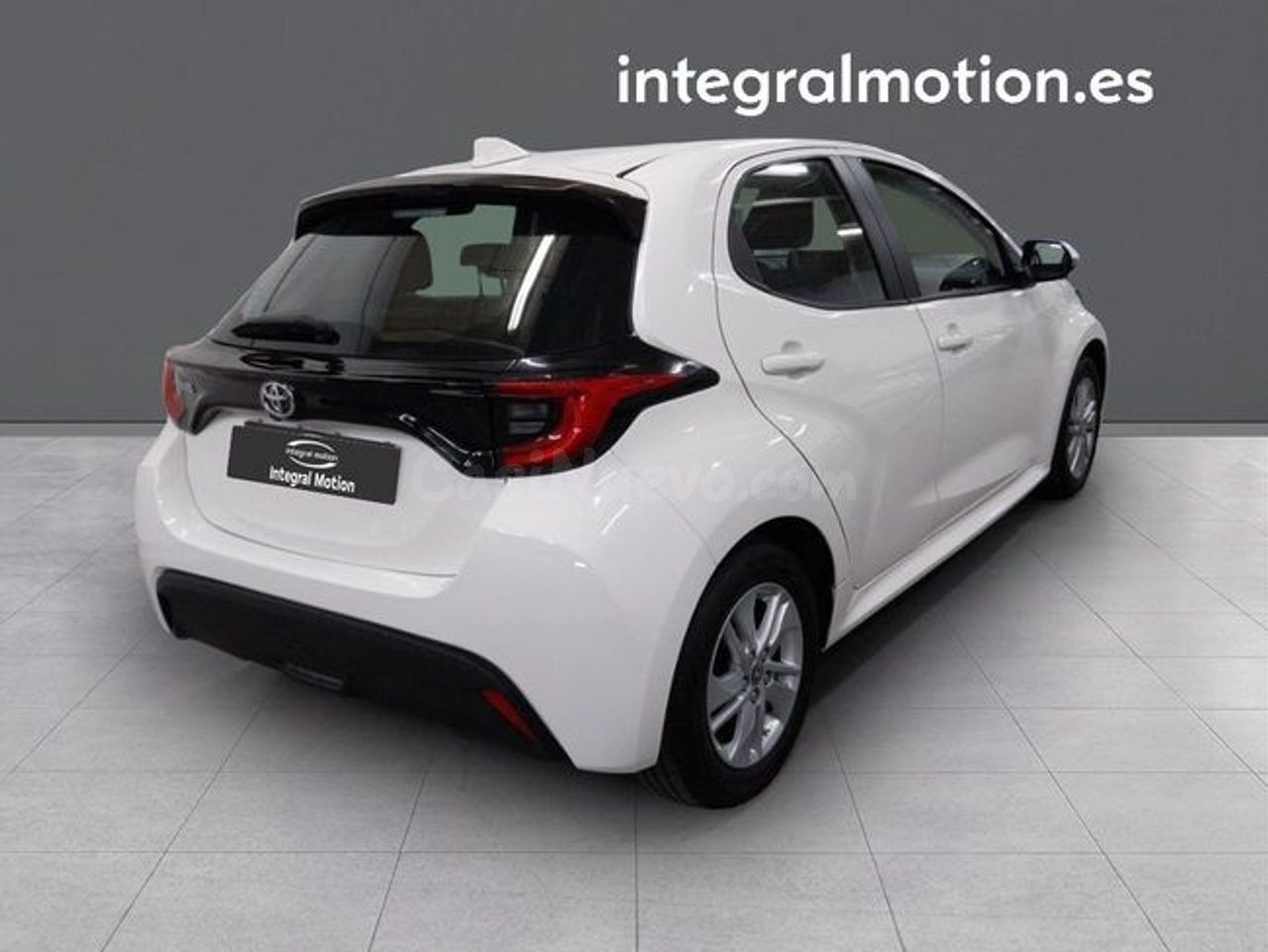 Toyota Yaris 1.5 120H Active Tech - foto 5