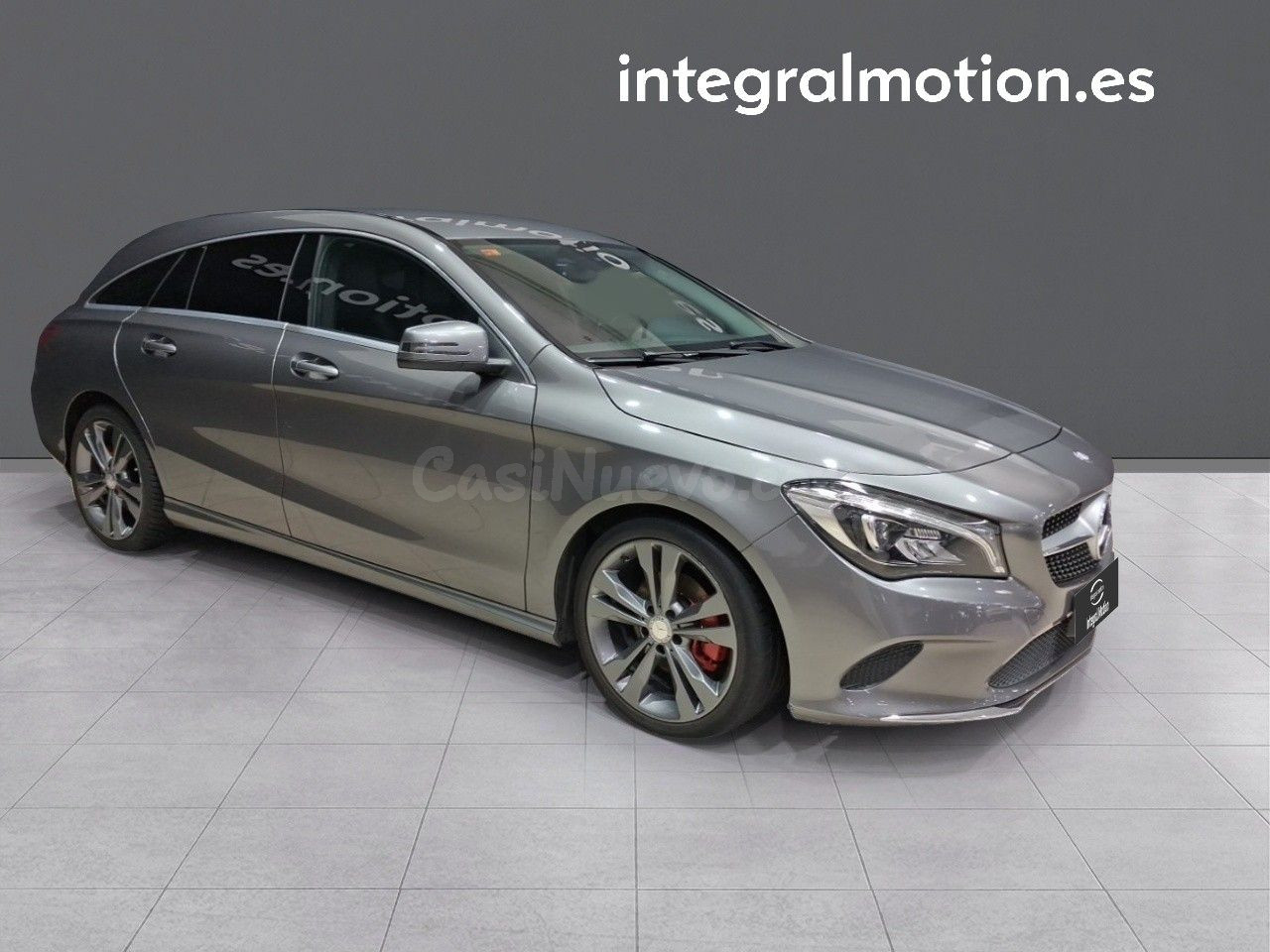 Mercedes Clase CLA CLA 200 d AMG Line Shooting Brake - foto 3