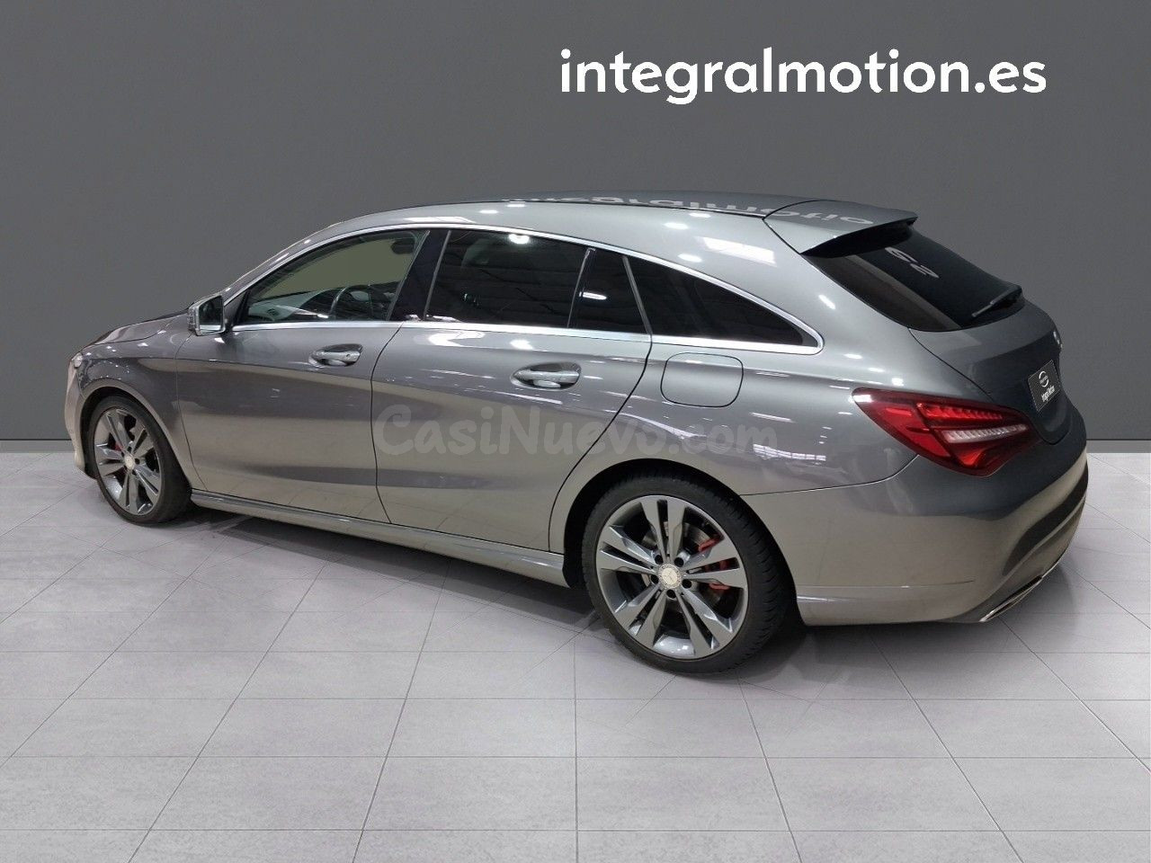 Mercedes Clase CLA CLA 200 d AMG Line Shooting Brake - foto 4