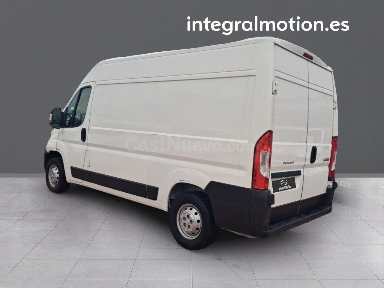 Peugeot Boxer furgón 335 L2 H2 BHDI 103kW (140CV) - foto 4