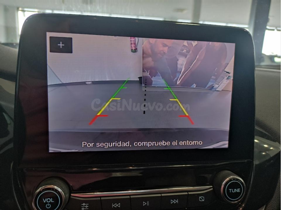 Ford Fiesta - foto 5