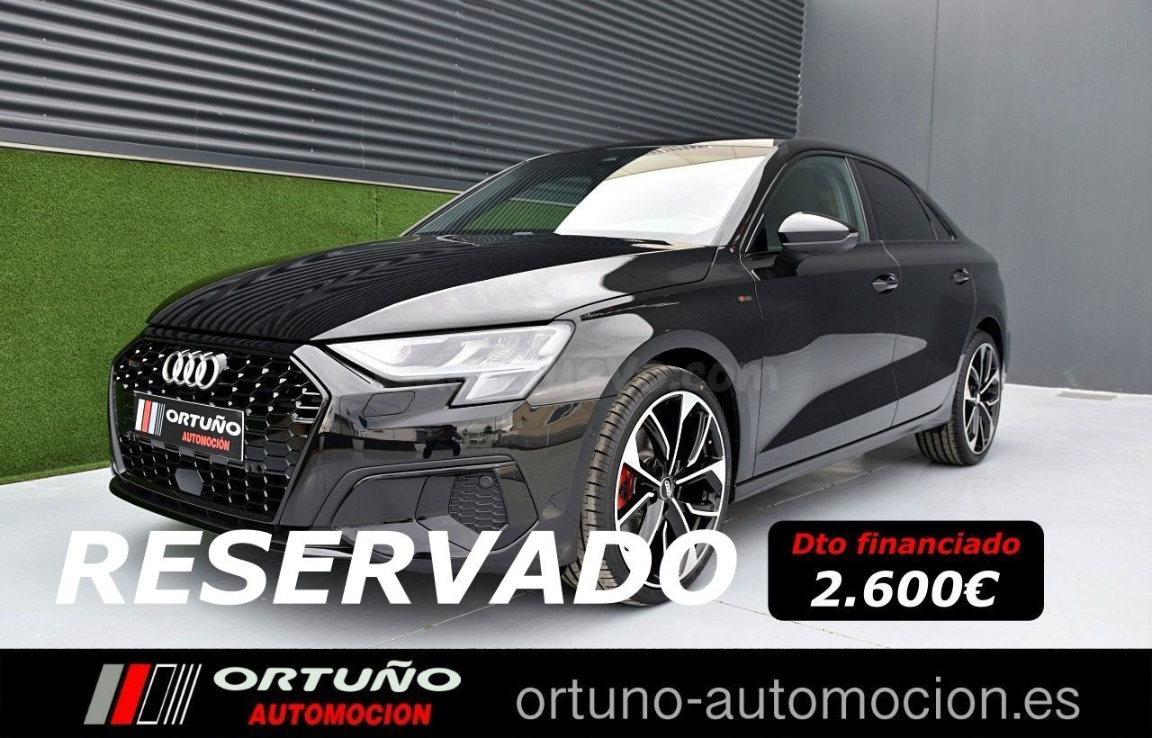 Audi A3 Sedan Black line 35 TDI 110kW 150CV