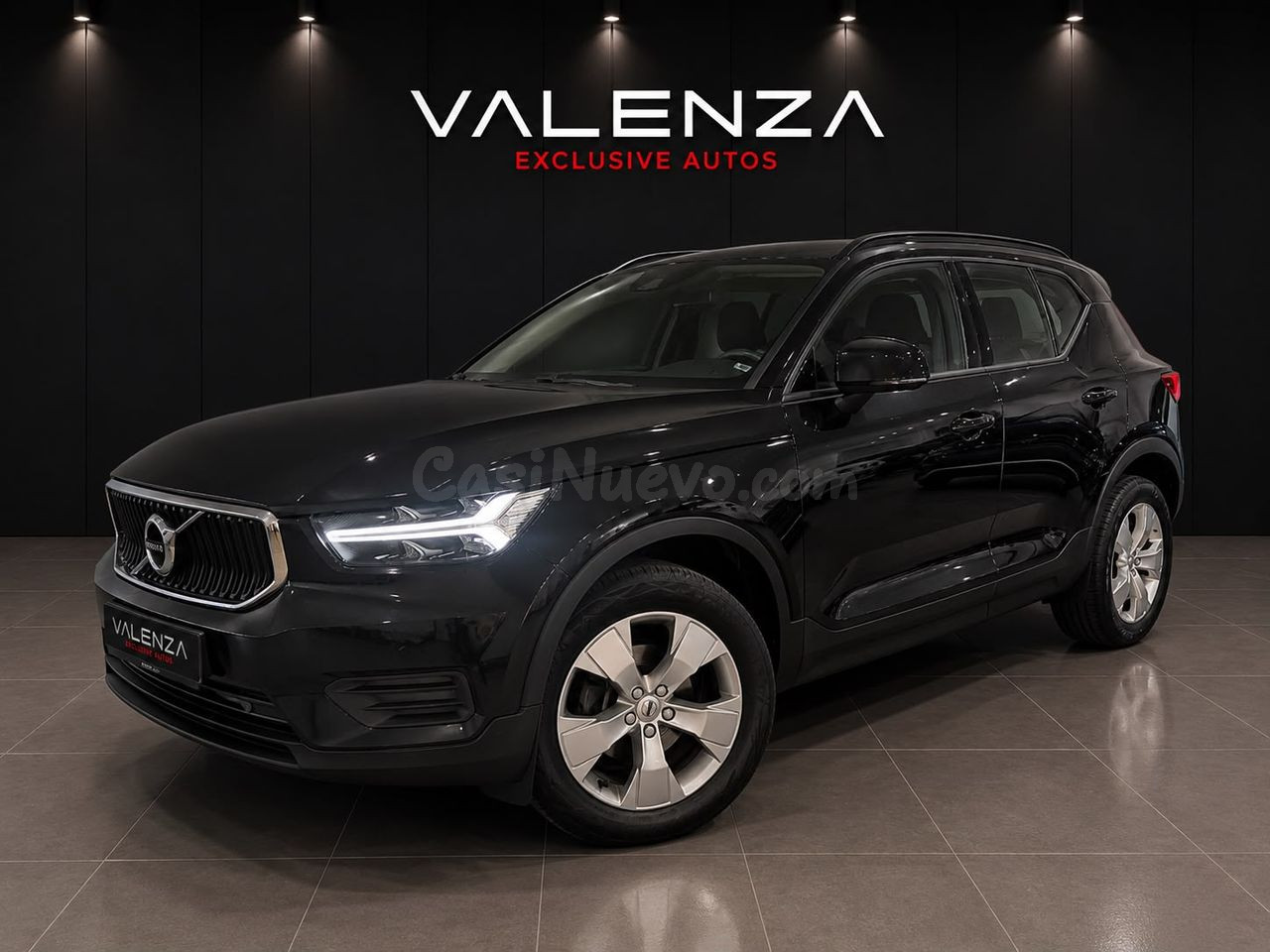 Volvo XC40 Momentum Core T2