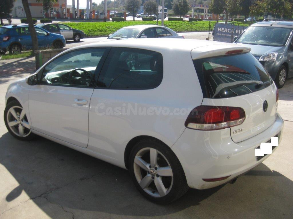 VOLKSWAGEN GOLF - foto 3