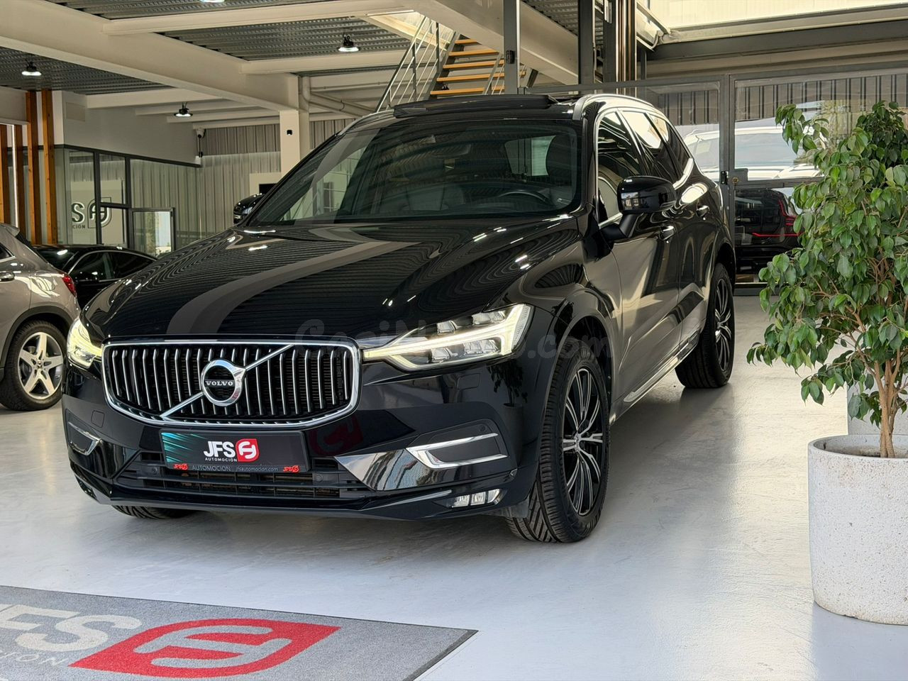 Volvo XC60 Inscription 2.0 D 163 CV Automático - foto 3