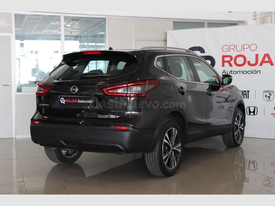 Nissan Qashqai 2021 con 65k km en Cáceres - Excelente estado - foto 5