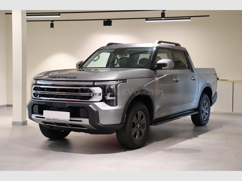 Santana 400 Diesel 190CV en Cáceres con 4x4 y equipamiento premium