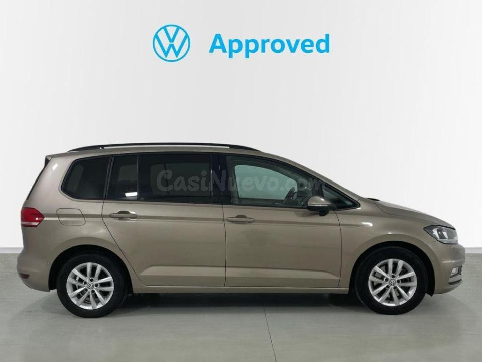 Volkswagen Touran - foto 3