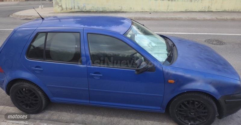 Volkswagen Golf - foto 2