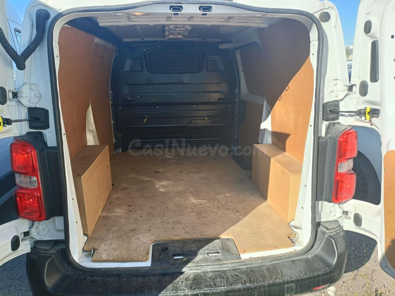 Peugeot Expert Furgon BlueHDi 100 SS 6v Standard - foto 4