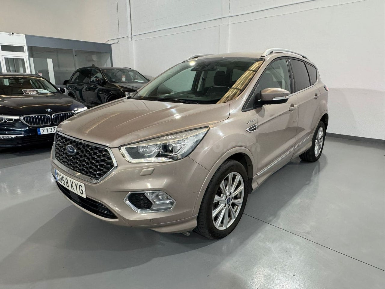 FORD Kuga Vignale 2.0 TDCi 132kW 4x4 PowerShift (2019)