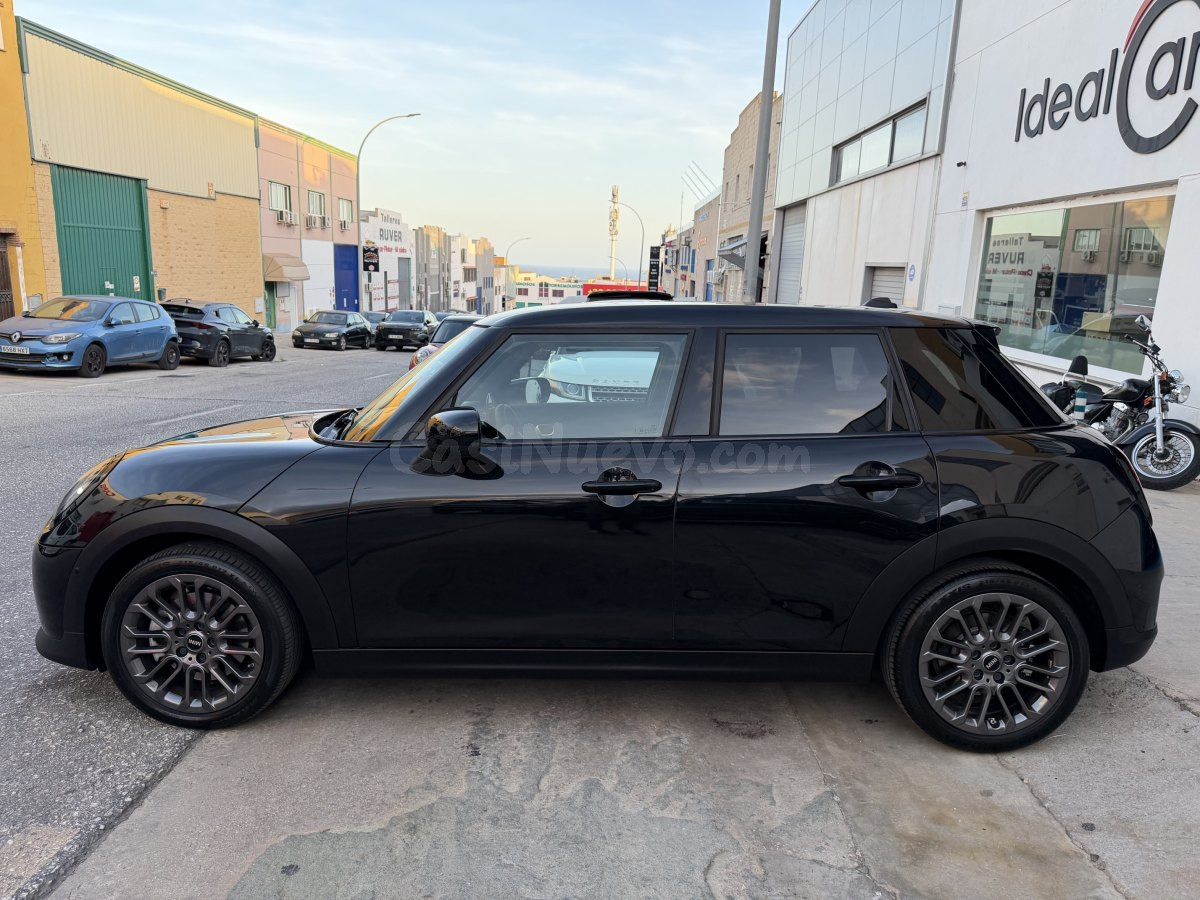 Mini Cooper C 1.5 156cv (2025) - foto 2