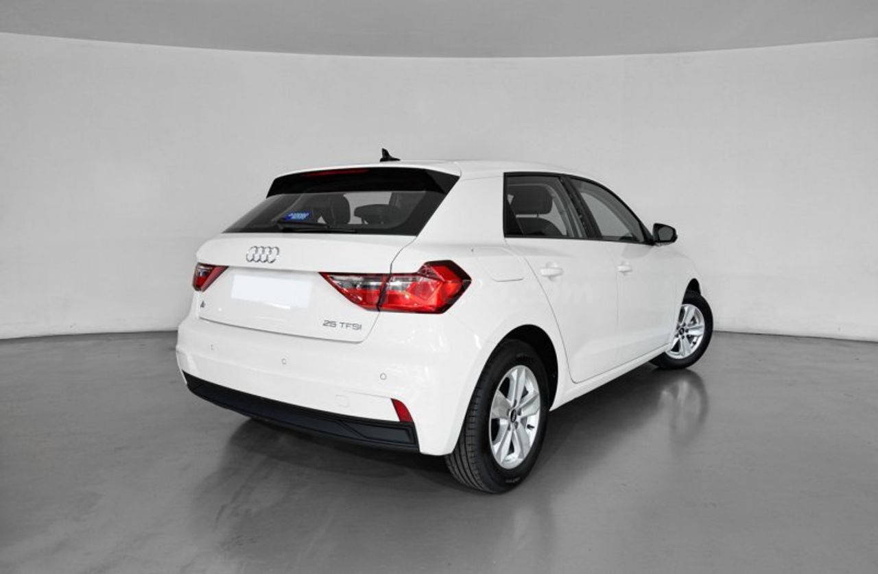 Audi A1 Sportback Edición Especial 95 CV - Ocasión Canarias - foto 2
