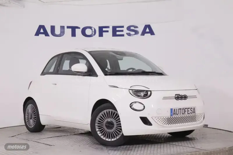 Fiat 500 eléctrico Alpedrete - Oferta única en coche urbano - foto 3