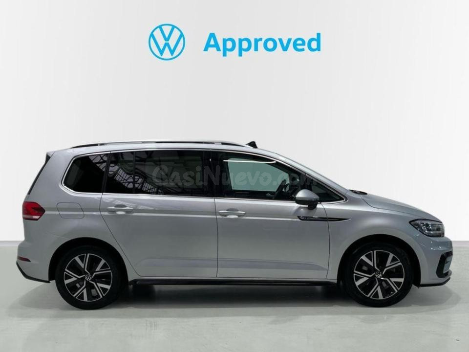 Volkswagen Touran - foto 3