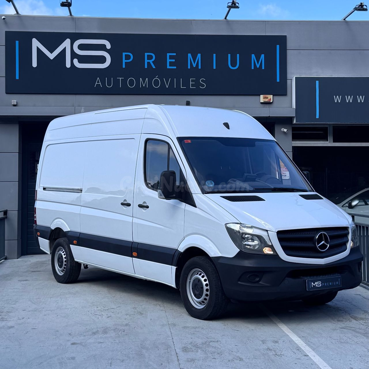 Mercedes Sprinter 143 CV | L2H2 | 2017 | 105.000 KM | CÁMARA TRASERA