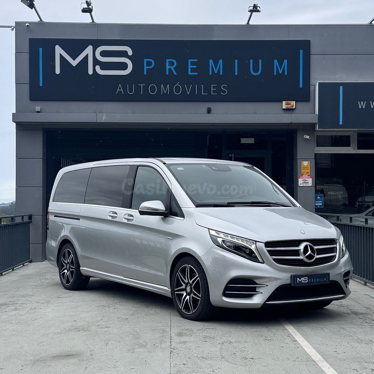 Mercedes Clase V 220d 163 CV | PACK AMG AVANTGARDE | 2017 | 118.000 KM | NACIONAL