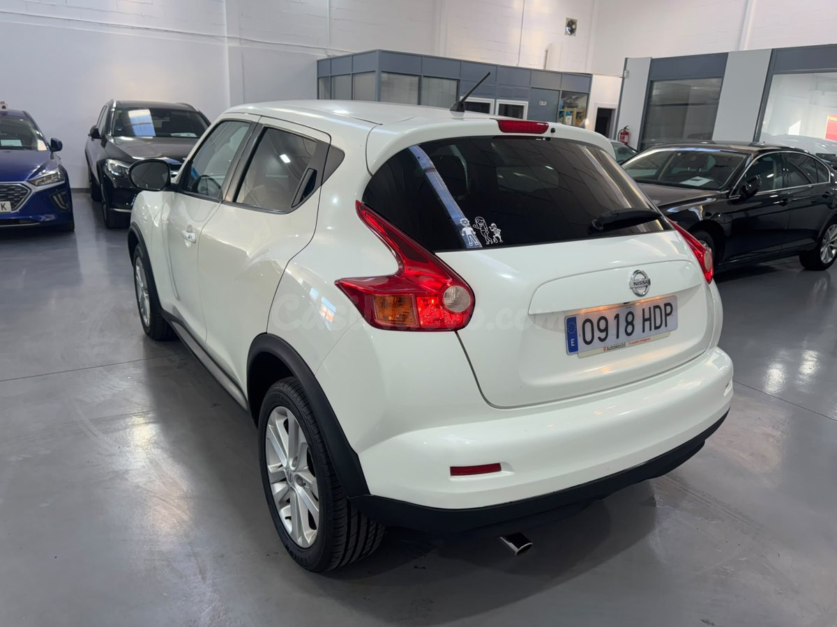 Nissan Juke 1.6i 16V Visia 4X2 117 CV (2011) - foto 4