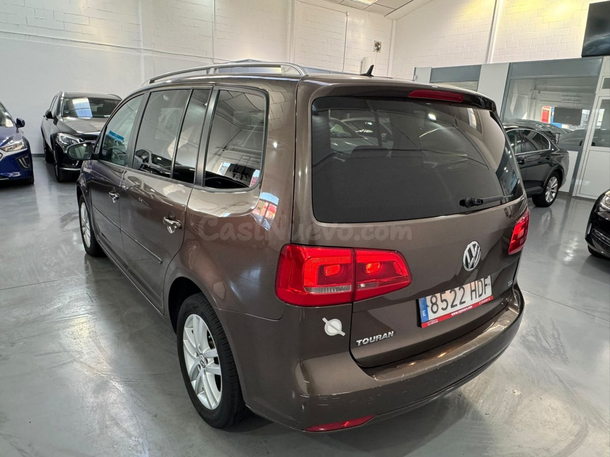 Volkswagen Touran 1.6 TDI 105 CV (2011) - foto 4