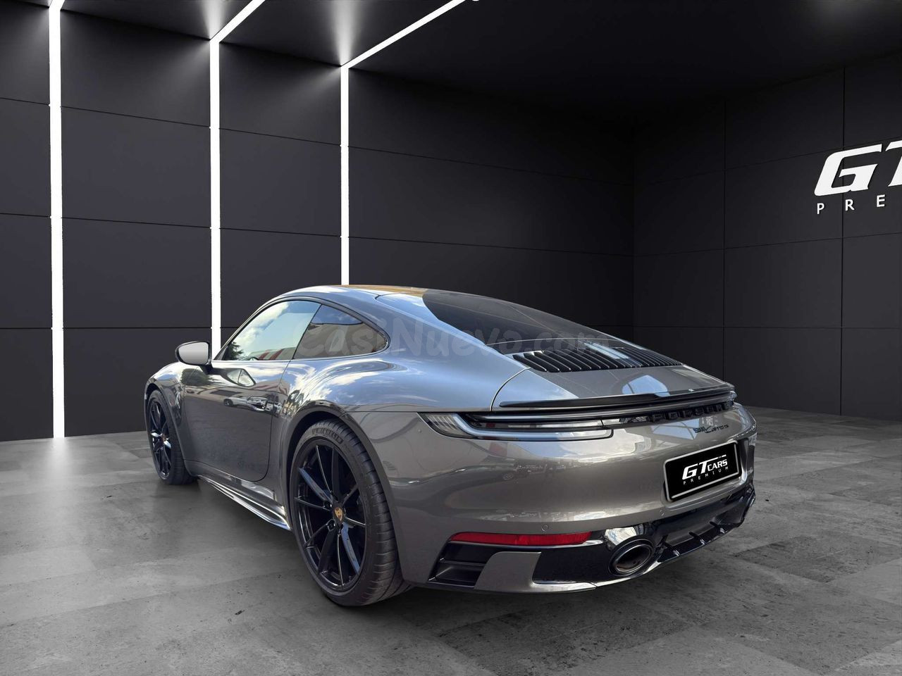 Porsche 911 Carrera - foto 4