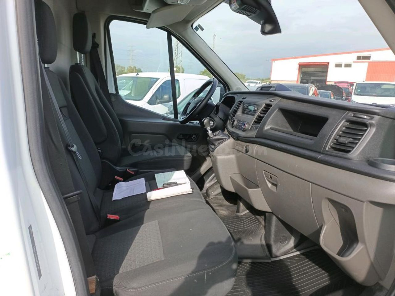 Ford Transit FURGON 350 L2 H2 TREND 2.0 TDCI 130CV - foto 5