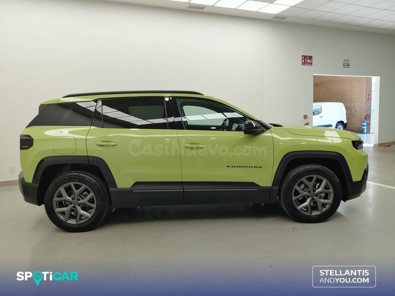 Jeep Compass 1.6 PHEV 225HP  AT First Edition - foto 4