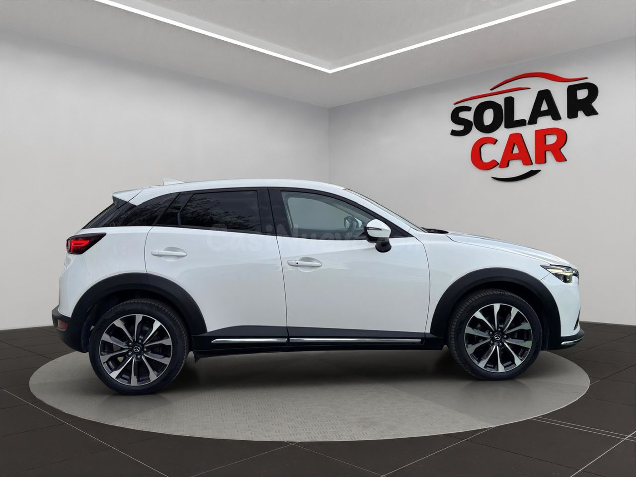 Mazda CX-3 1.8 Skyactiv-D en Esplugues de Llobregat - foto 4