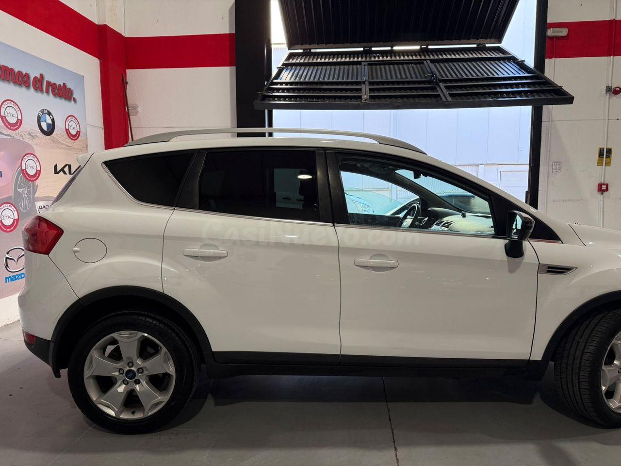 Ford Kuga Titanium S 2.0 TDCi 140 CV 4WD - foto 4