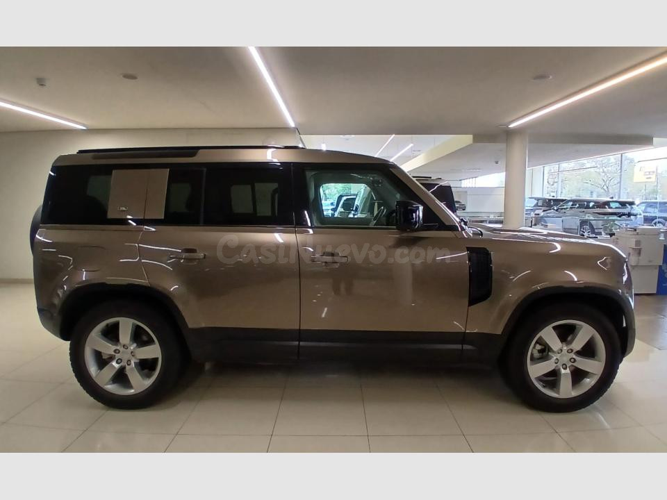 Land Rover Defender - foto 2
