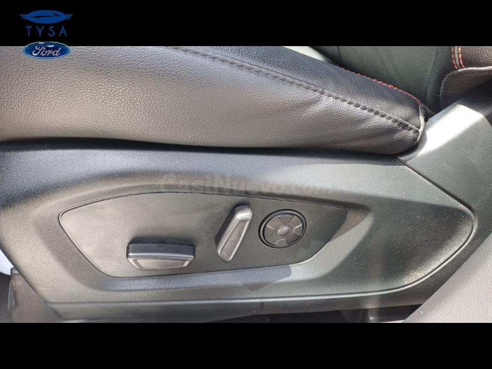 Ford Explorer - foto 5