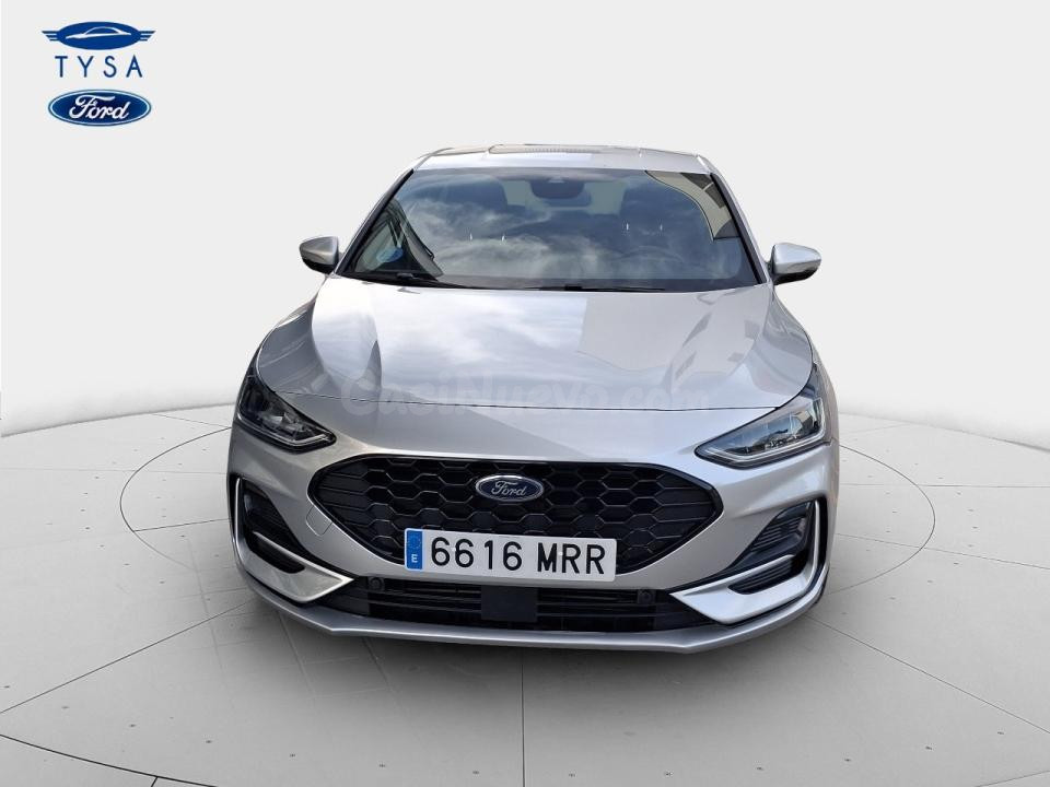 Ford Focus - foto 2