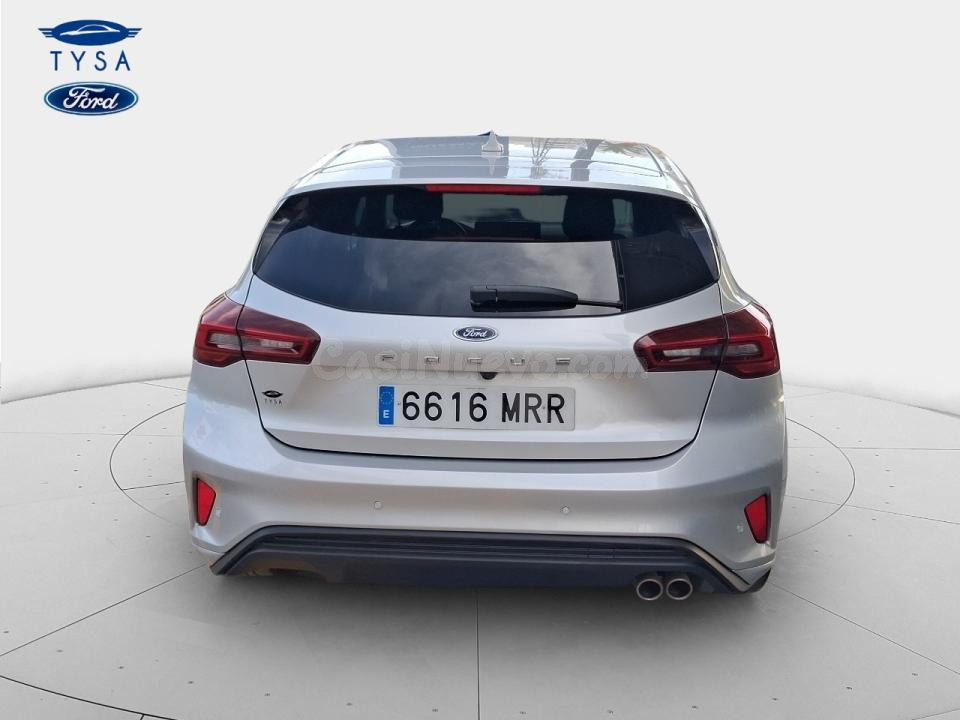 Ford Focus - foto 5