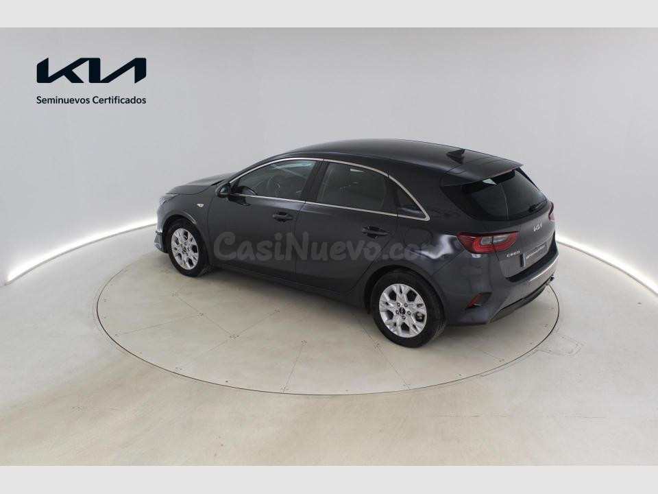Kia Ceed - foto 4