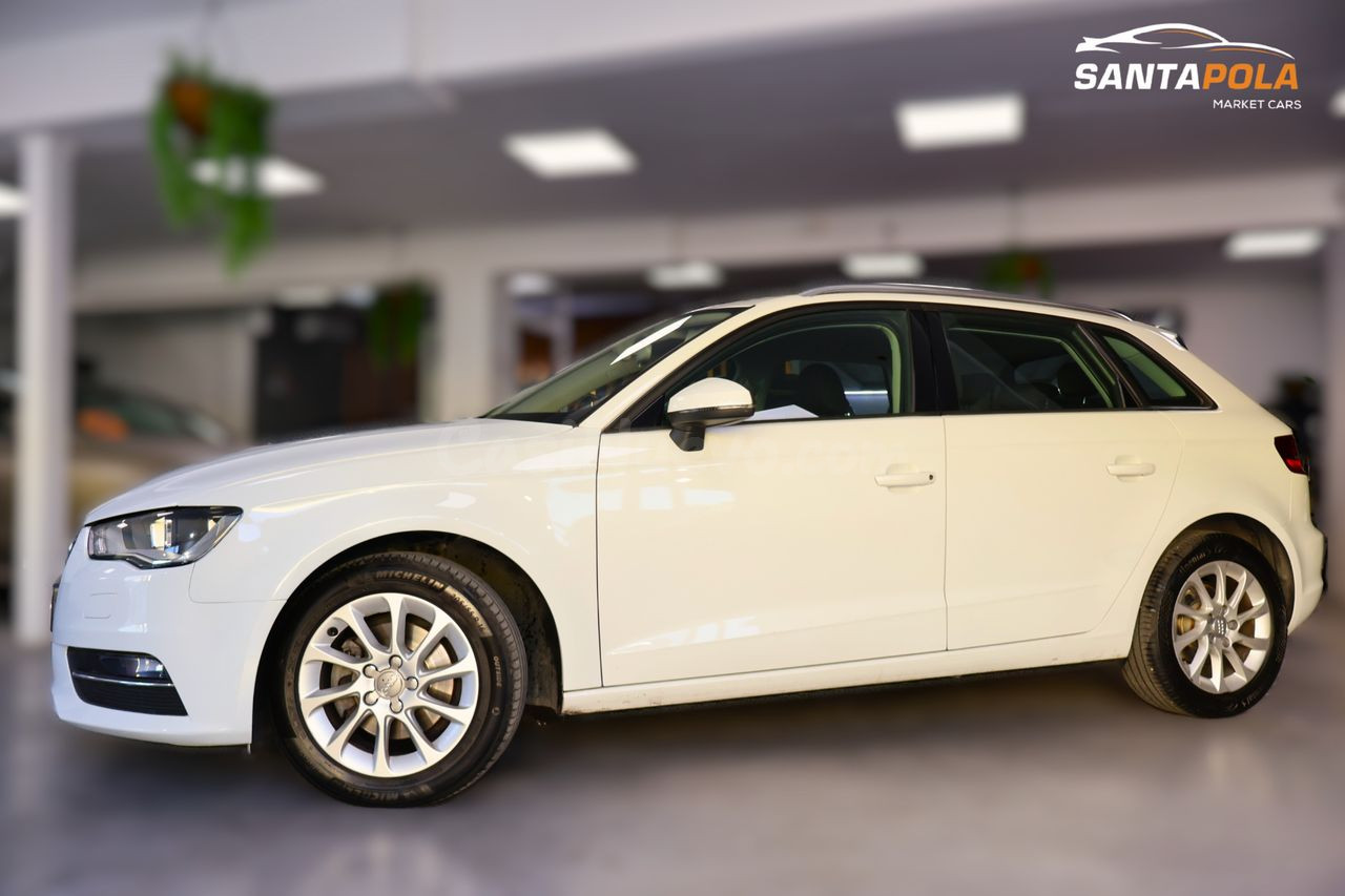 Audi A3 Attraction - foto 2