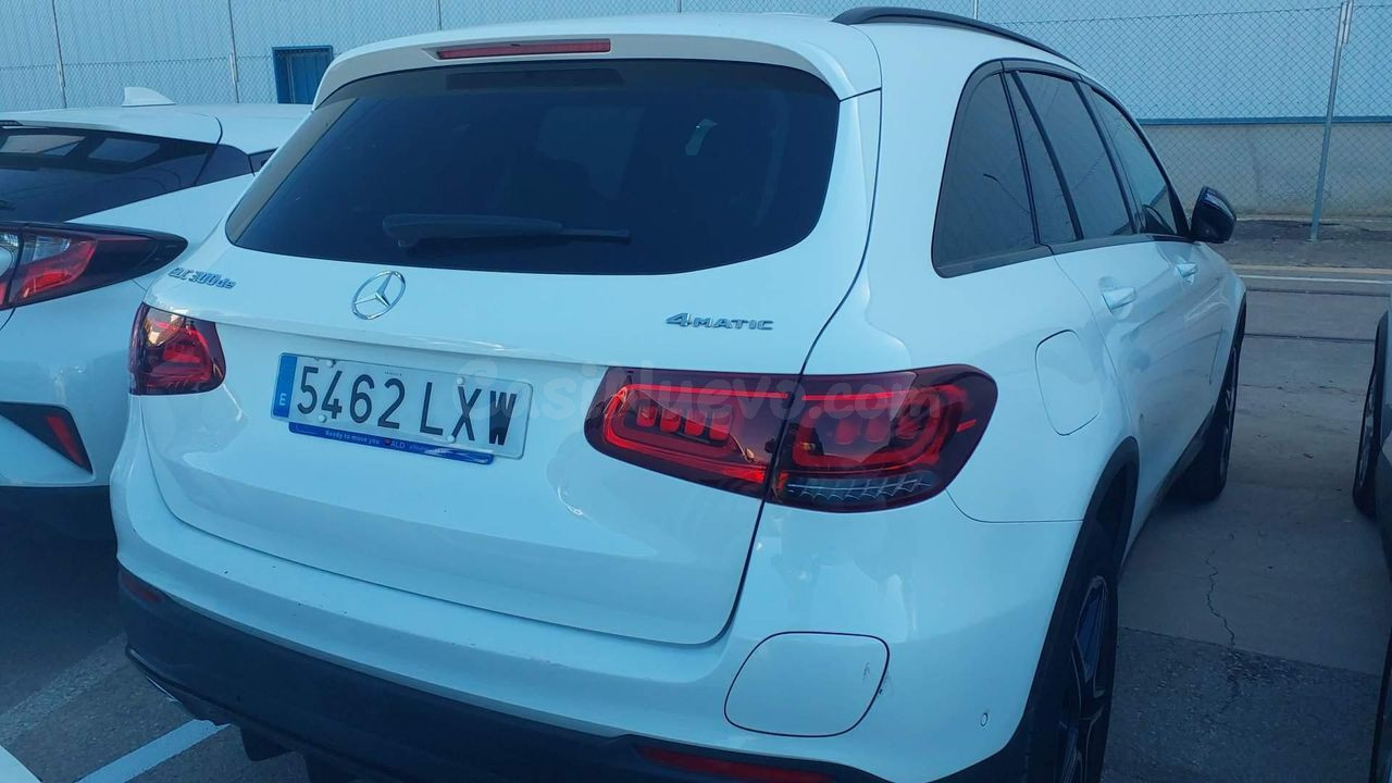 Mercedes GLC GLC 300 de 4MATIC - foto 3
