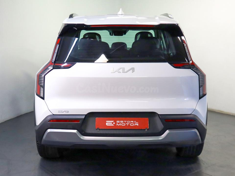 Kia EV9 - foto 4