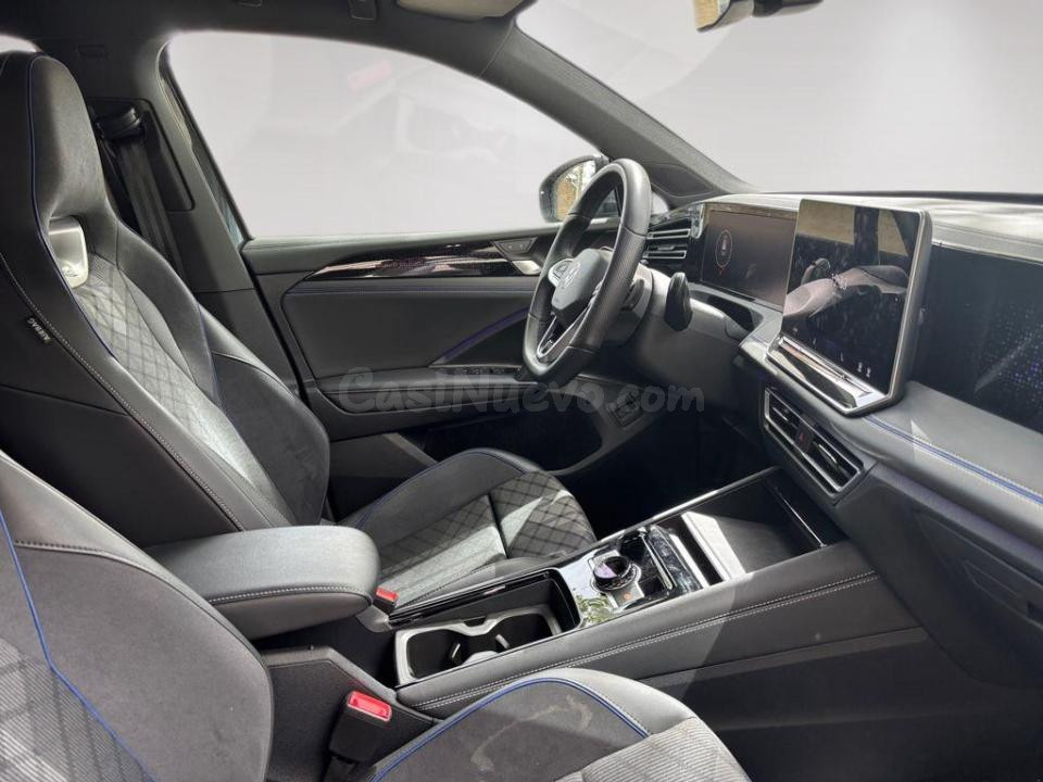 Volkswagen Tiguan - foto 5